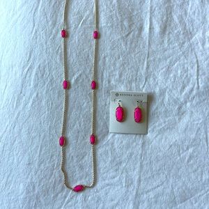Kendra Scott necklace and earrings